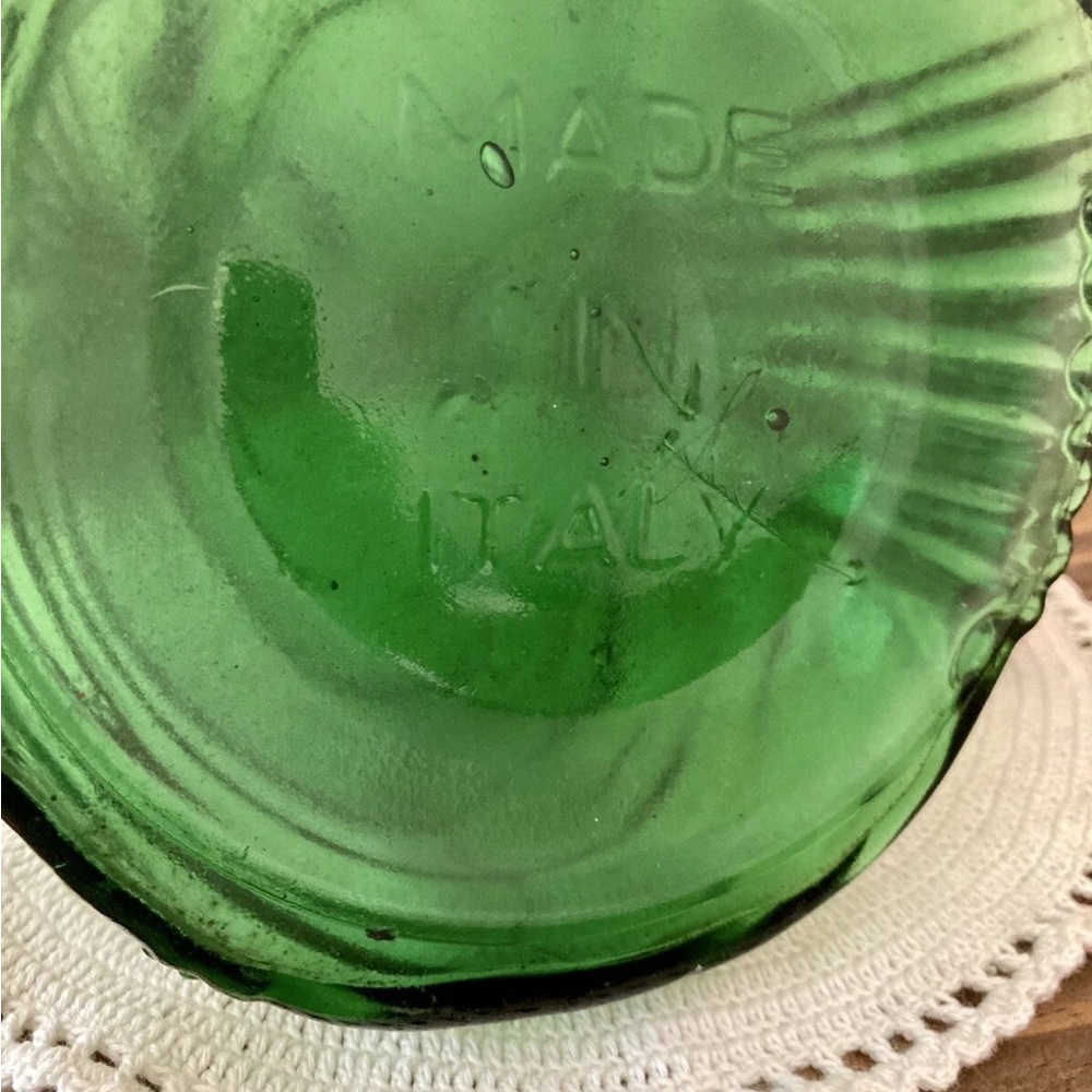 Vintage Empoli Emerald Green Victorian Lady Decanter Made in Italy 11 1/2” - Picture 10 of 11